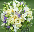 Buchet cununie lisianthus crem- cel mai bun pret, cu livrare in Bucuresti!