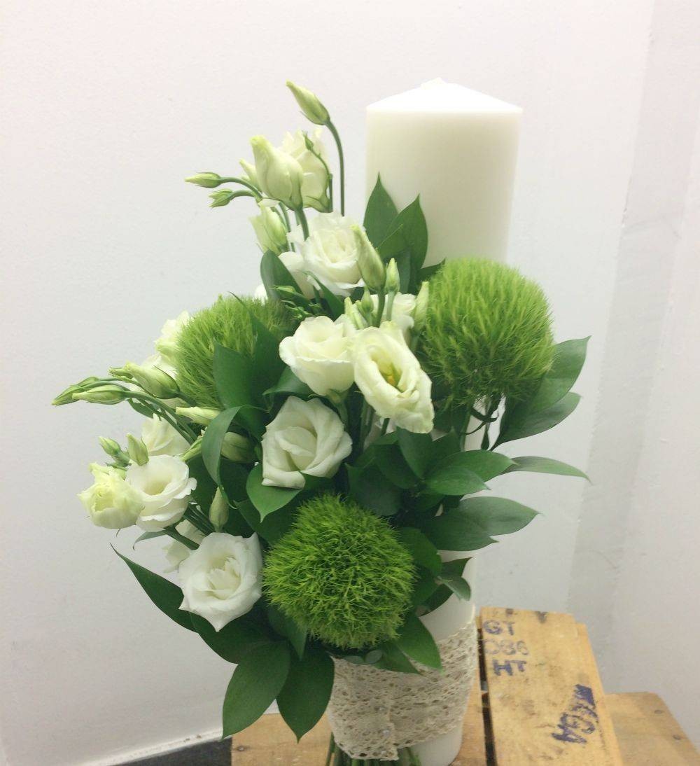 Lumanare botez scurta lisianthus- la cel mai bun pret, livrare Bucuresti!