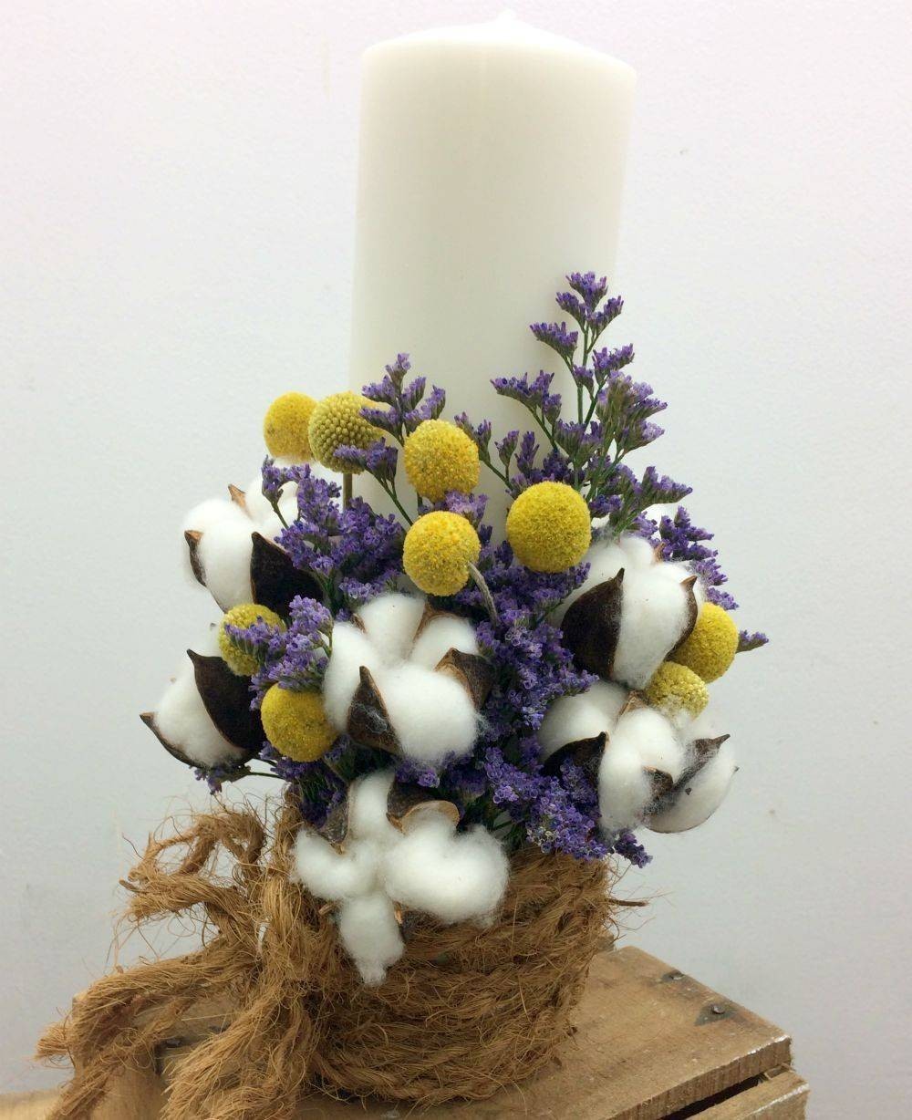 Lumanari cununie scurte, rustice cu bumbac si craspedia