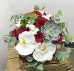 Buchet mireasa special si elegant - orhidee phalaenopsis si trandafiri rosii