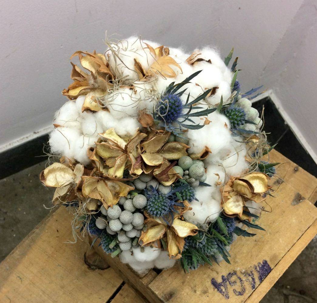 Comanda buchete cununie speciale la preturi accesibile, cu livrare in Bucuresti!