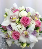 Buchet mireasa orhidee cymbidium si lisianthus alb